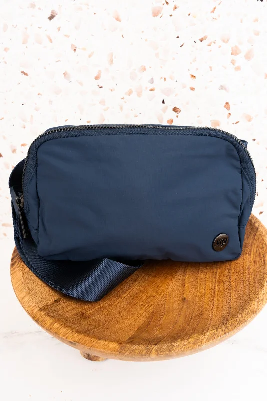 Navy Brooklyn Belt Bag